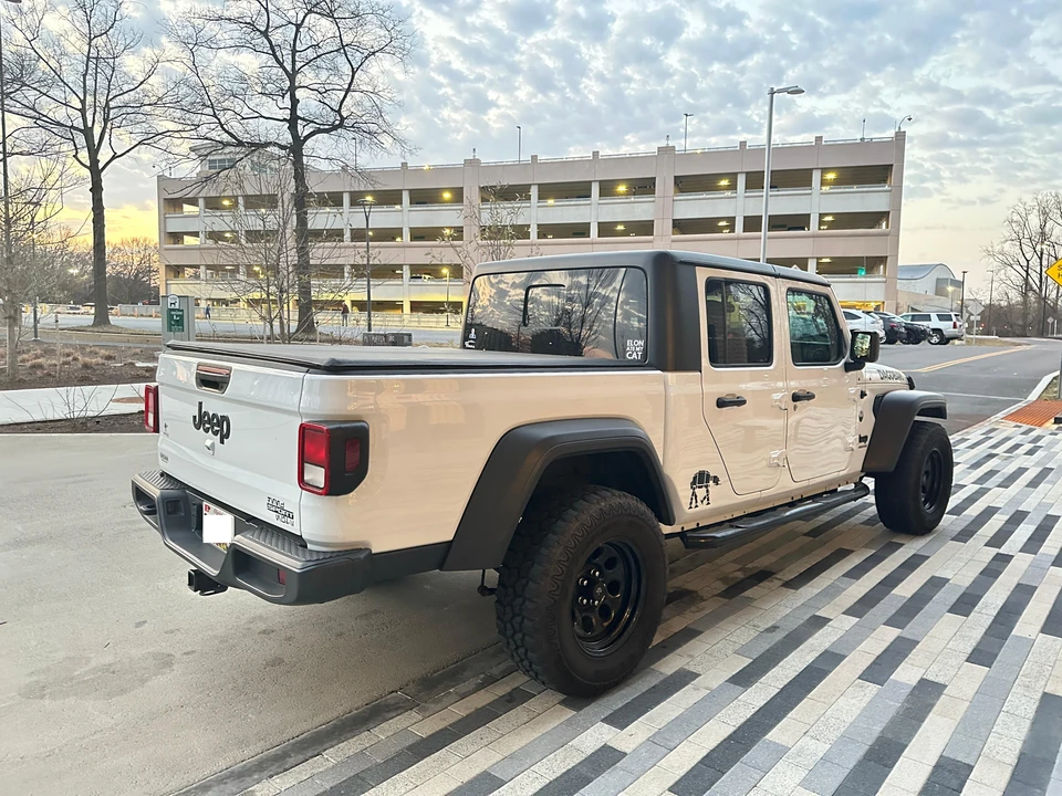 2020 Jeep JT Gladiator - Image 22 of 31
