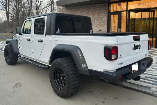 2020 Jeep JT Gladiator - Image 4 of 31