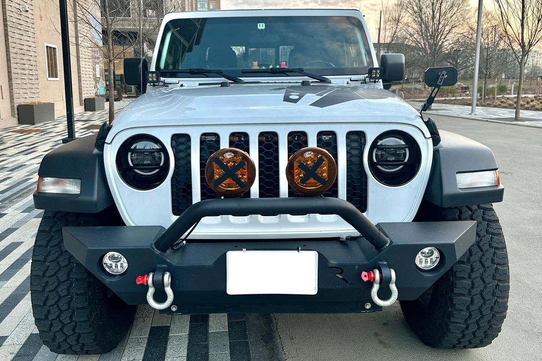 2020 Jeep JT Gladiator - Image 2 of 31