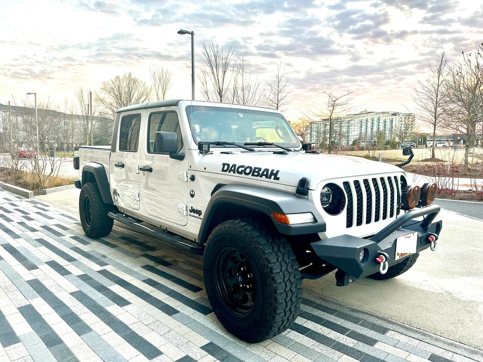 2020 Jeep JT Gladiator - Image 24 of 31