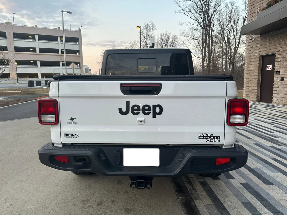 2020 Jeep JT Gladiator - Image 19 of 31