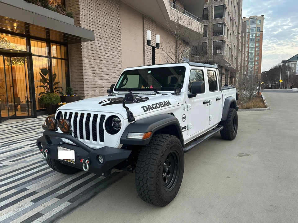 2020 Jeep JT Gladiator - Image 9 of 31