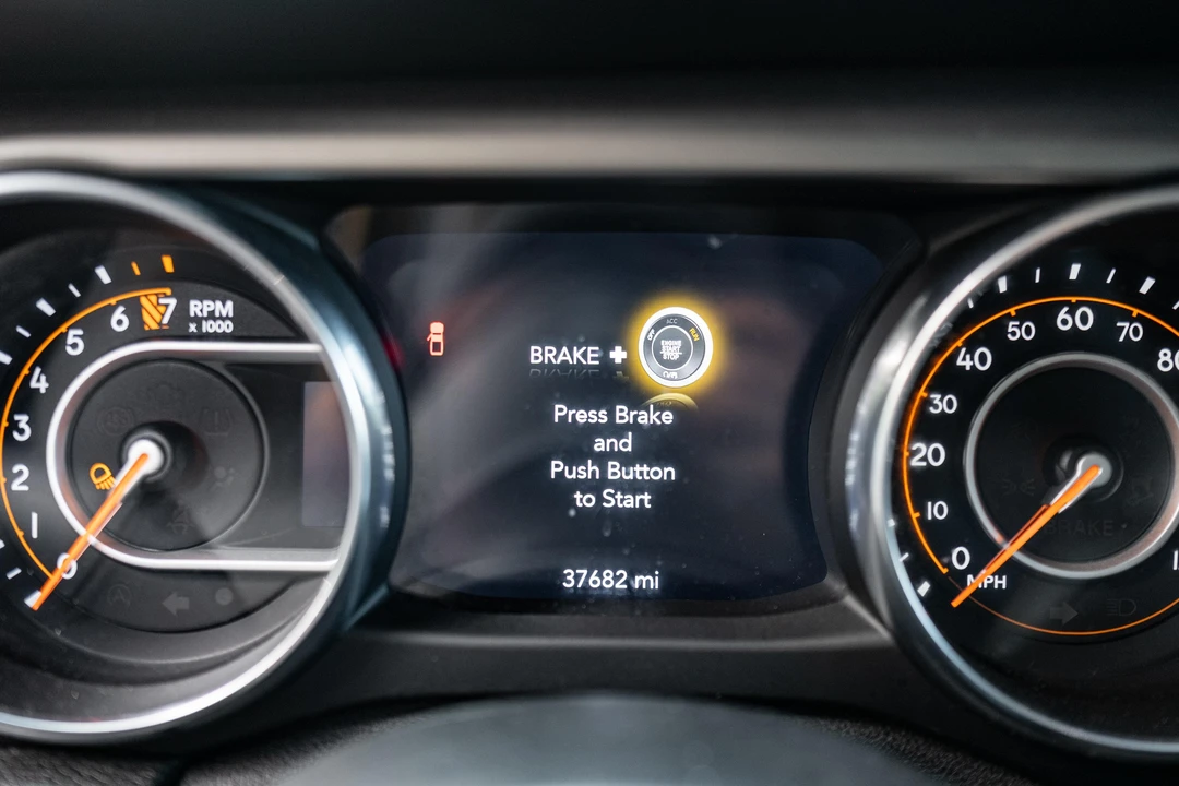 2020 Jeep JT Gladiator - Image 26 of 31