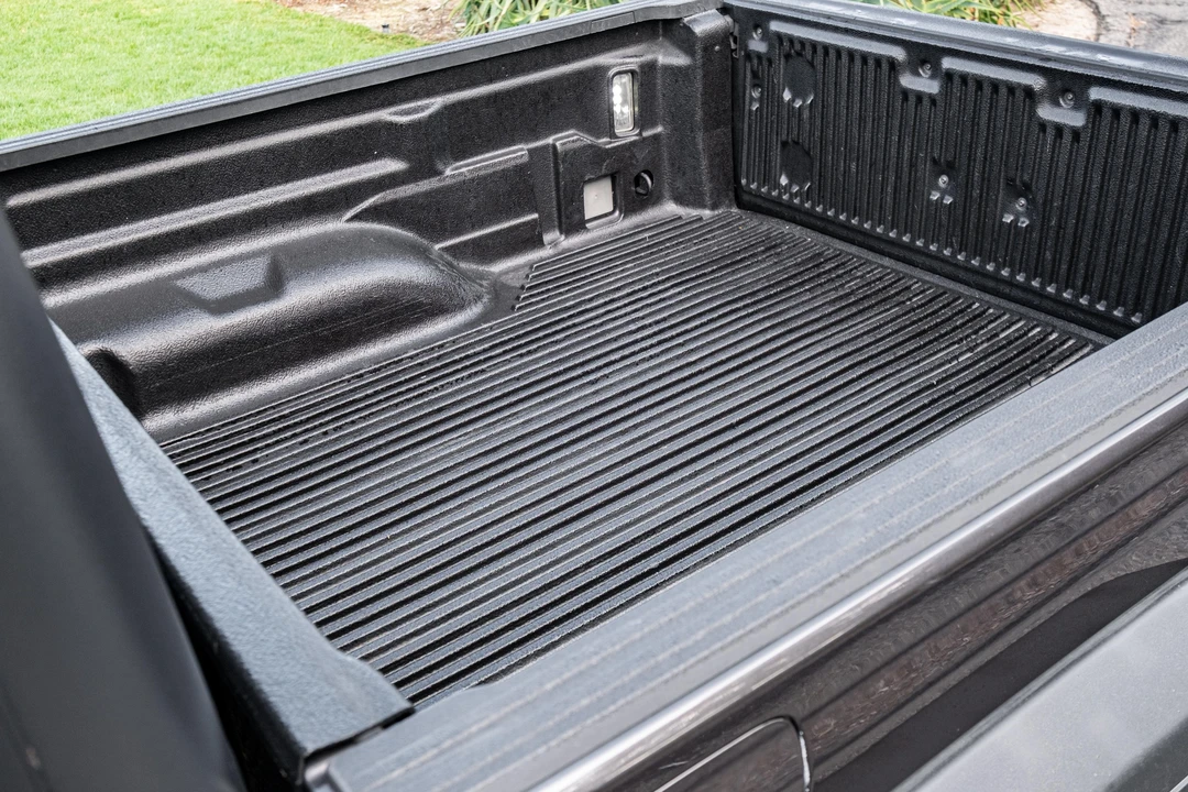 2020 Jeep JT Gladiator - Image 15 of 31