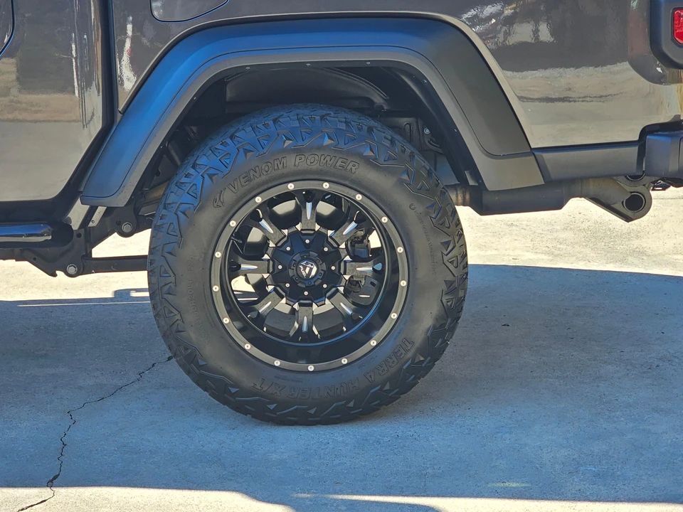 2020 Jeep JT Gladiator - Image 26 of 31