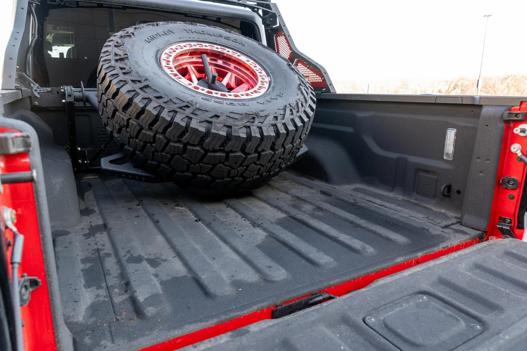 2020 Jeep JT Gladiator - Image 18 of 31