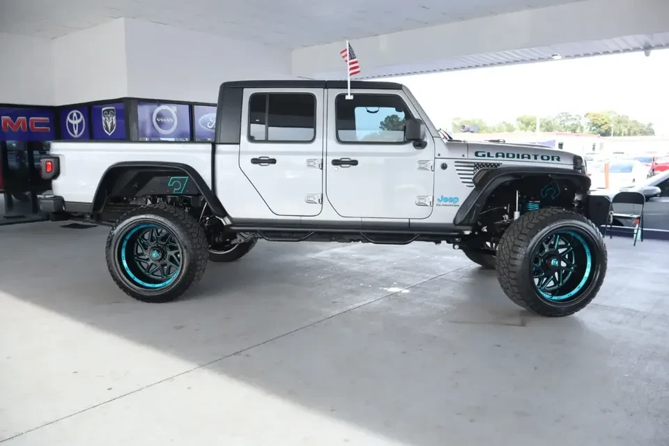 2020 Jeep JT Gladiator - Image 3 of 5