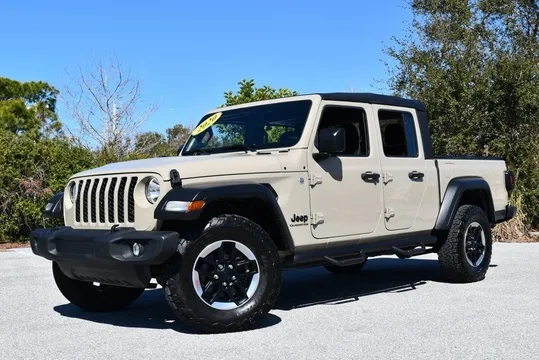 2020 Jeep JT Gladiator - Image 2 of 21
