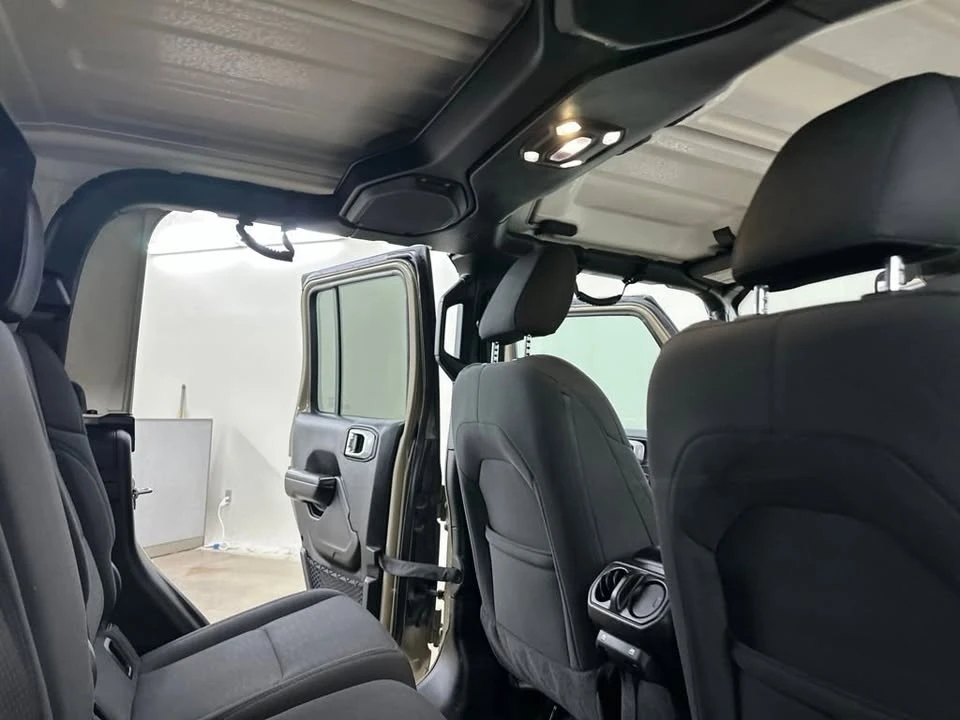 2020 Jeep JT Gladiator - Image 12 of 19