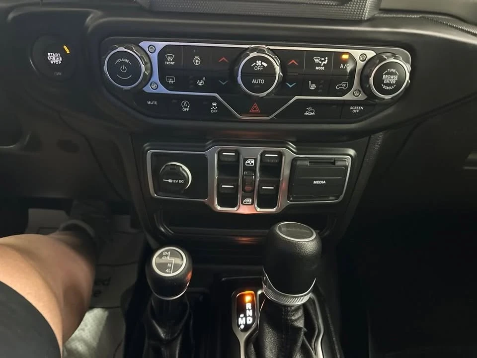 2020 Jeep JT Gladiator - Image 19 of 19