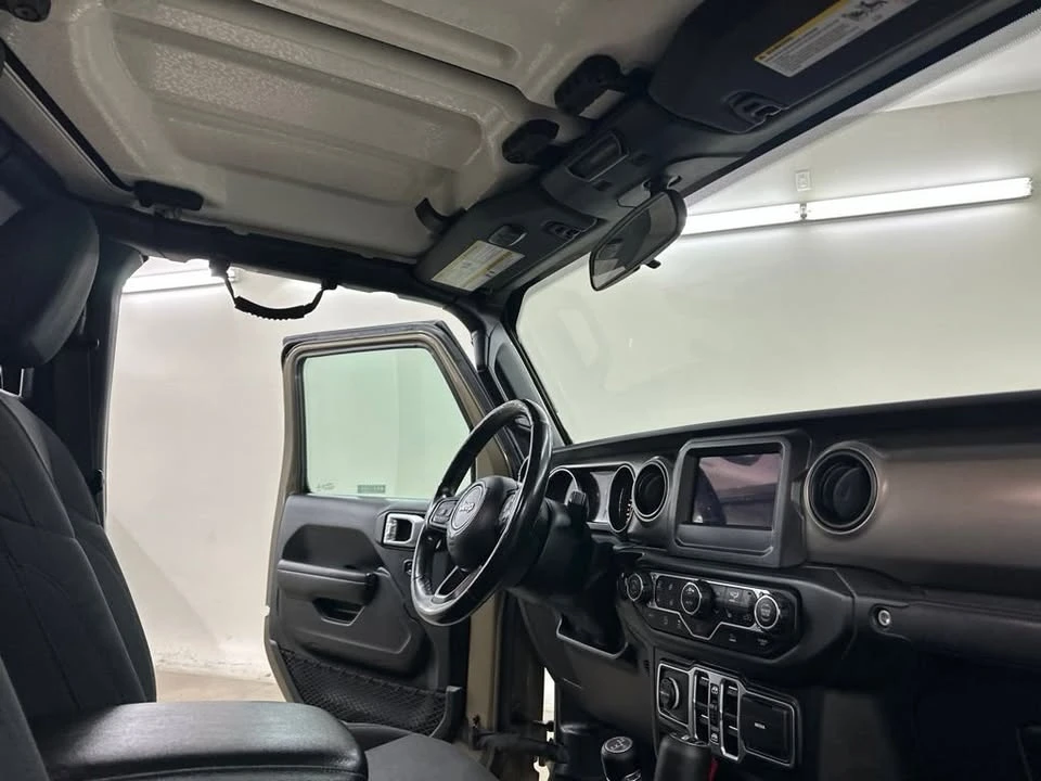 2020 Jeep JT Gladiator - Image 9 of 20