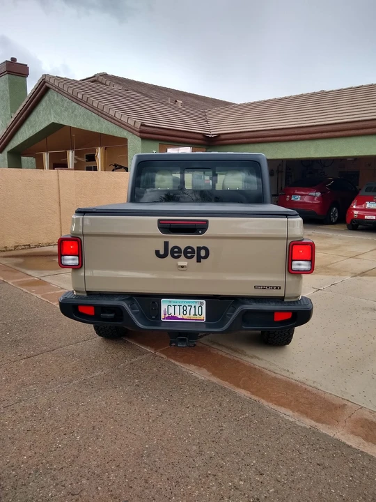 2020 Jeep JT Gladiator - Image 14 of 31