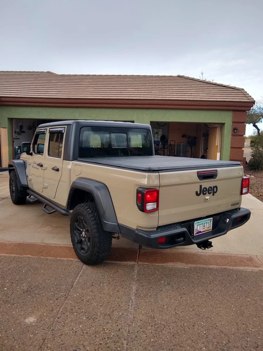 2020 Jeep JT Gladiator - Image 15 of 31
