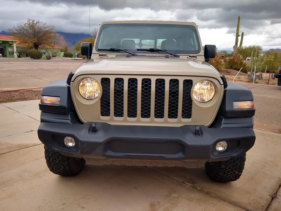 2020 Jeep JT Gladiator - Image 5 of 31