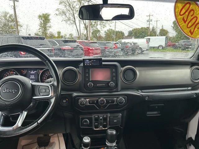 2020 Jeep JT Gladiator - Image 2 of 19