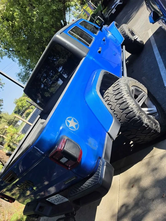 2020 Jeep JT Gladiator - Image 5 of 5