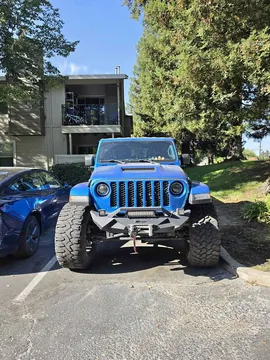 2020 Jeep Gladiator Sport Altitude Pickup 4D 5 ft