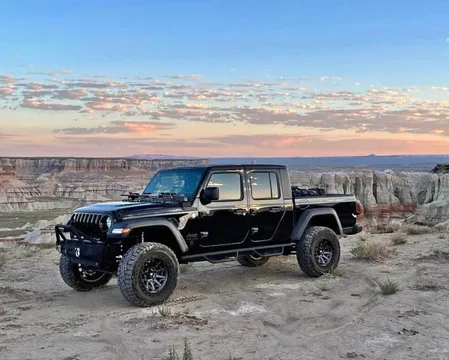 2020 Jeep Gladiator Sport Altitude