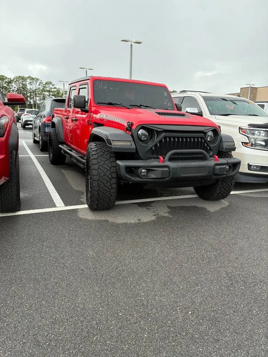 2020 Jeep JT Gladiator - Image 2 of 8
