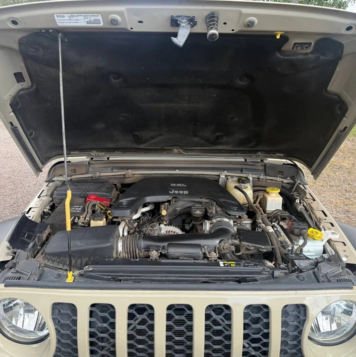 2020 Jeep JT Gladiator - Image 5 of 20