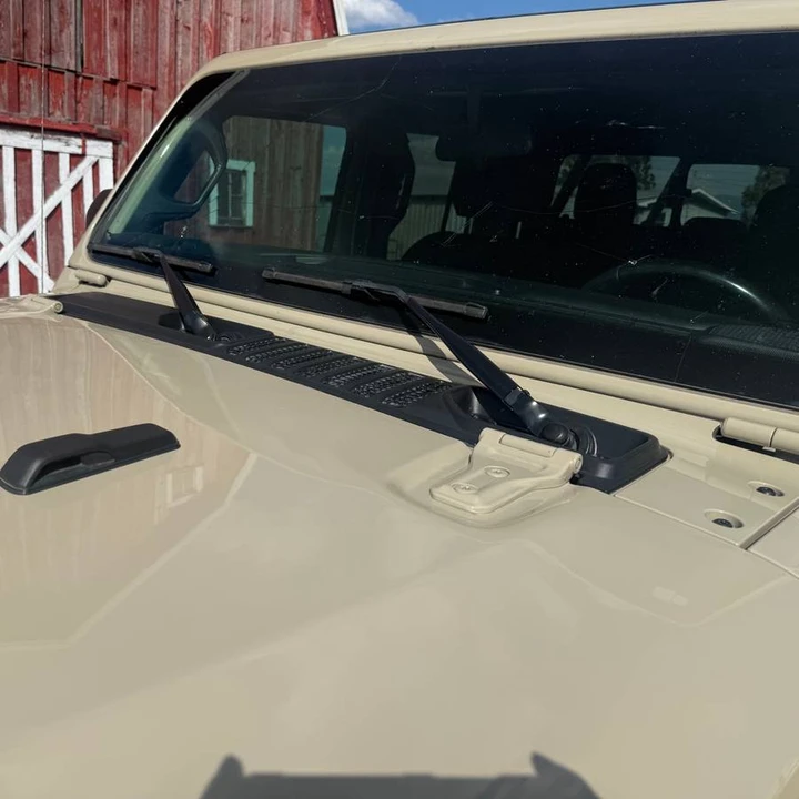 2020 Jeep JT Gladiator - Image 18 of 20