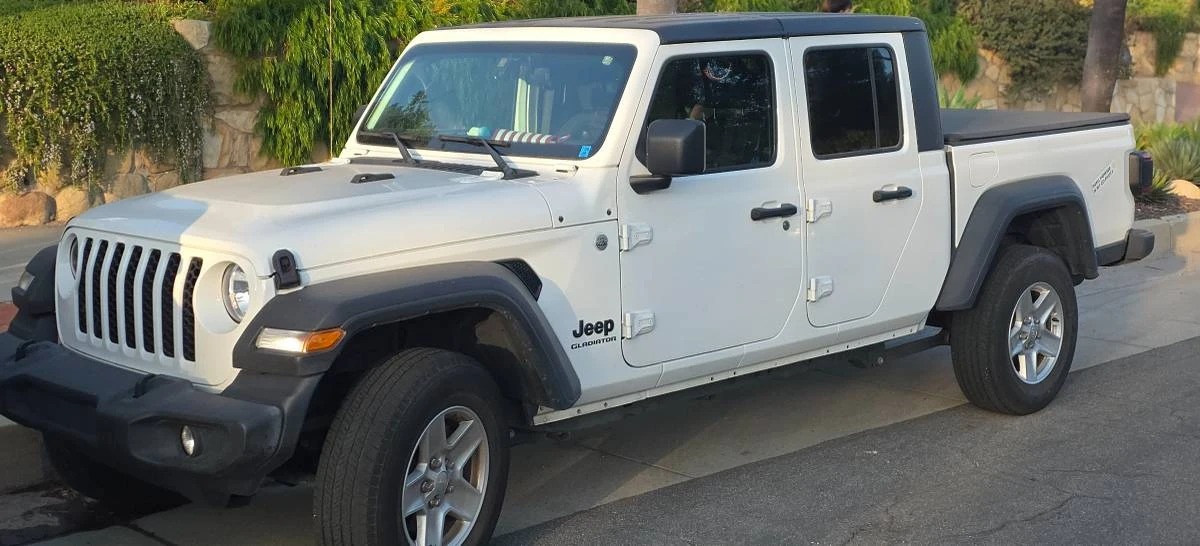 2020 Jeep JT Gladiator - Image 2 of 8