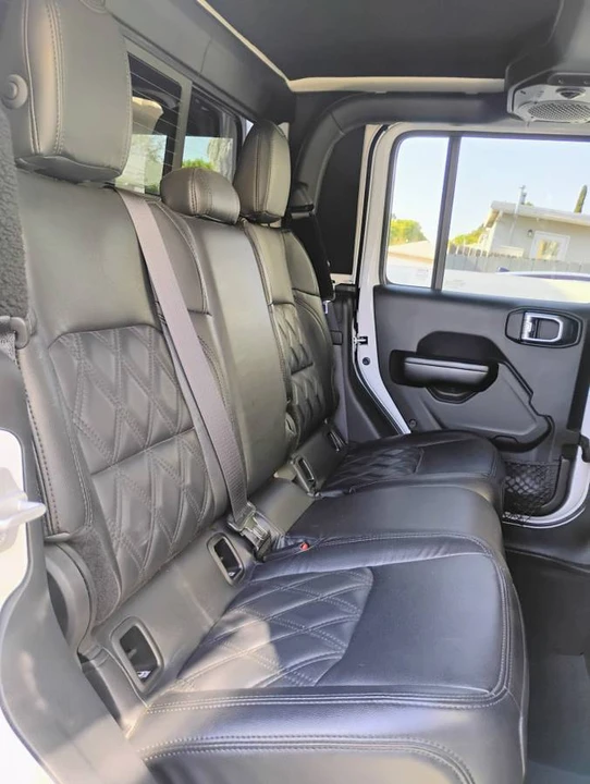 2020 Jeep JT Gladiator - Image 17 of 22