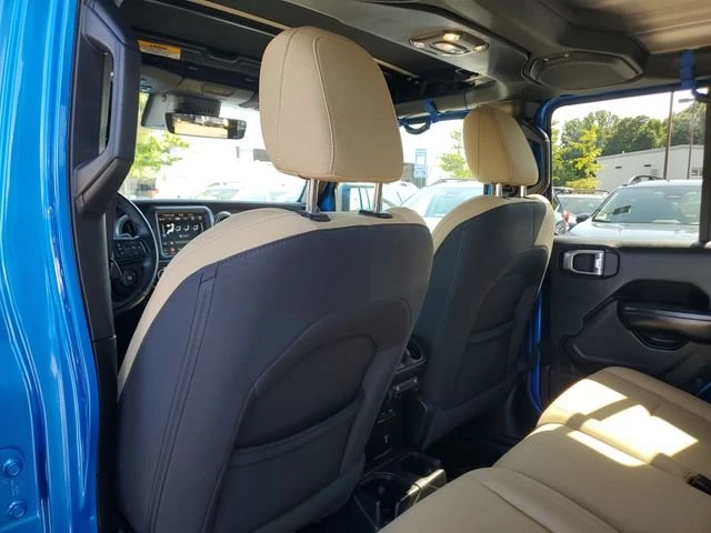 2020 Jeep JT Gladiator - Image 15 of 20