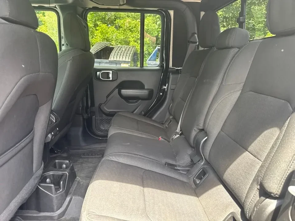 2020 Jeep JT Gladiator - Image 8 of 12