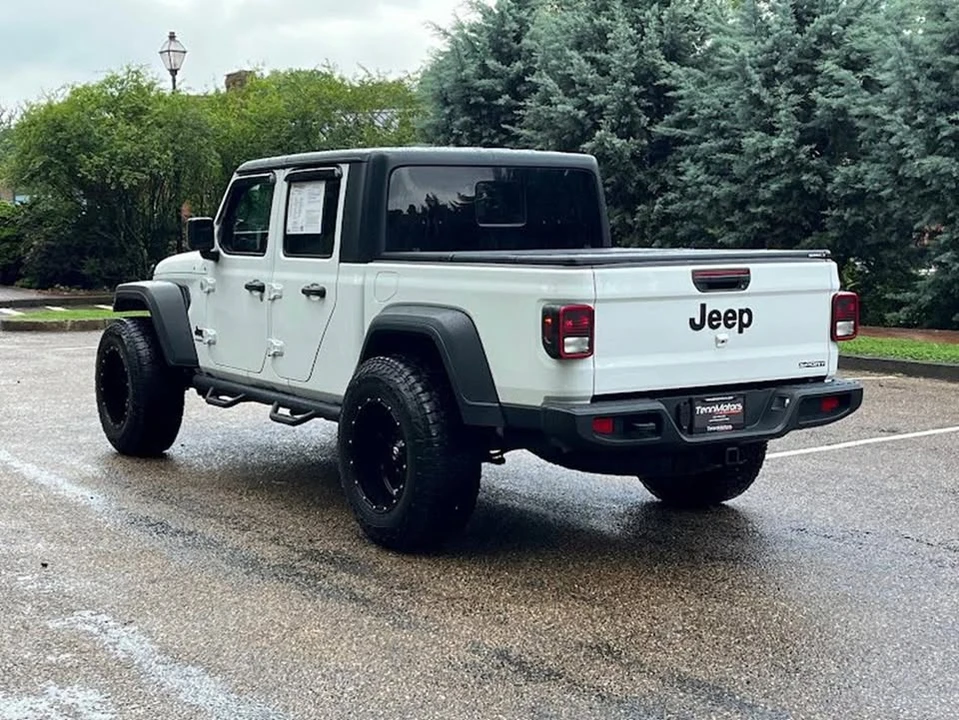 2020 Jeep JT Gladiator - Image 11 of 20