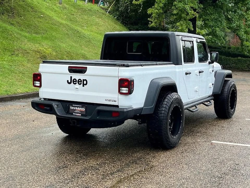 2020 Jeep JT Gladiator - Image 9 of 20
