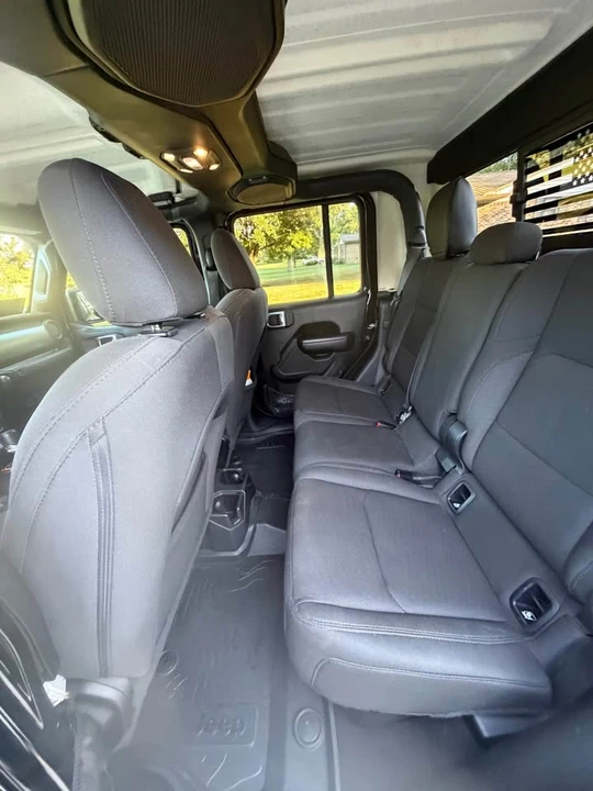 2020 Jeep JT Gladiator - Image 13 of 20