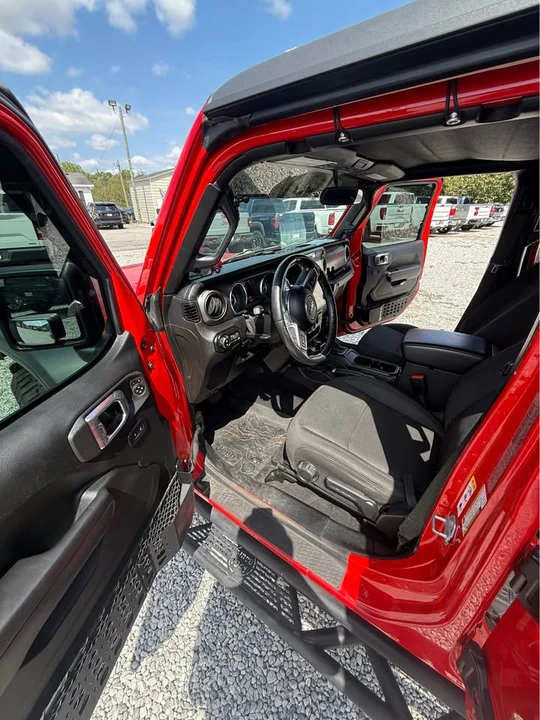 2020 Jeep JT Gladiator - Image 3 of 11