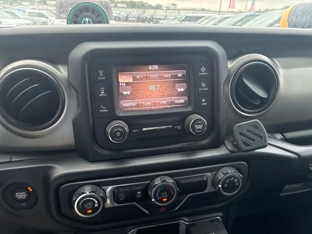2020 Jeep JT Gladiator - Image 10 of 10