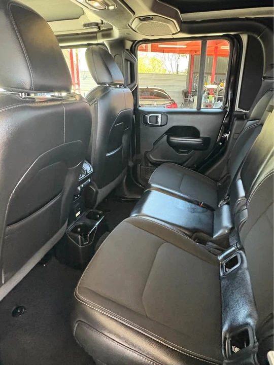 2020 Jeep JT Gladiator - Image 10 of 12