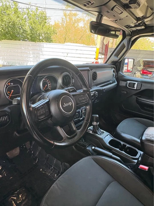 2020 Jeep JT Gladiator - Image 8 of 12