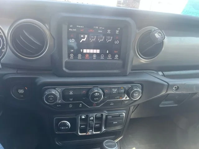 2020 Jeep JT Gladiator - Image 2 of 7