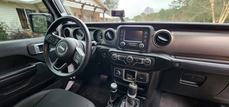 2020 Jeep JT Gladiator - Image 14 of 16