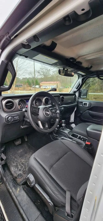 2020 Jeep JT Gladiator - Image 8 of 16