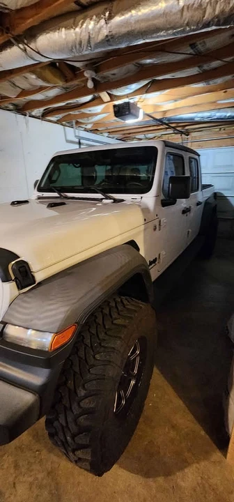 2020 Jeep JT Gladiator - Image 3 of 16