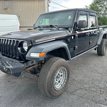 2020 Jeep Gladiator Sport Pickup 4D 5 ft