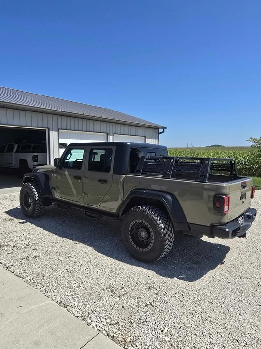 2020 Jeep JT Gladiator - Image 2 of 20