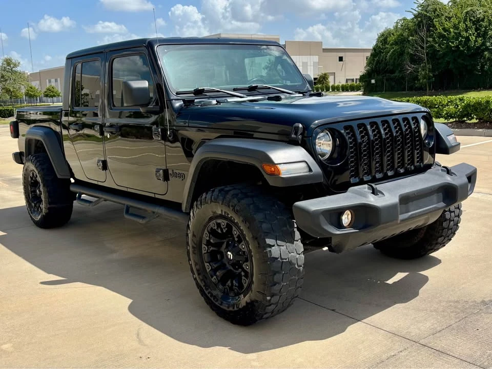 2020 Jeep JT Gladiator - Image 2 of 9