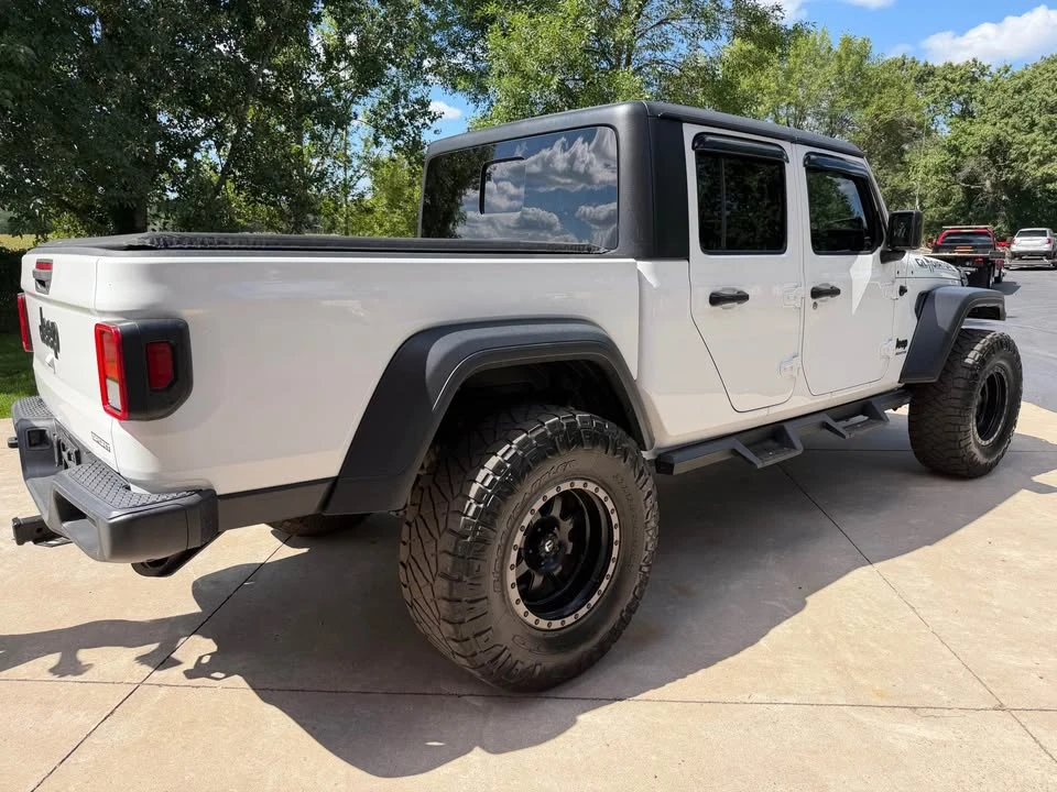 2020 Jeep JT Gladiator - Image 3 of 11