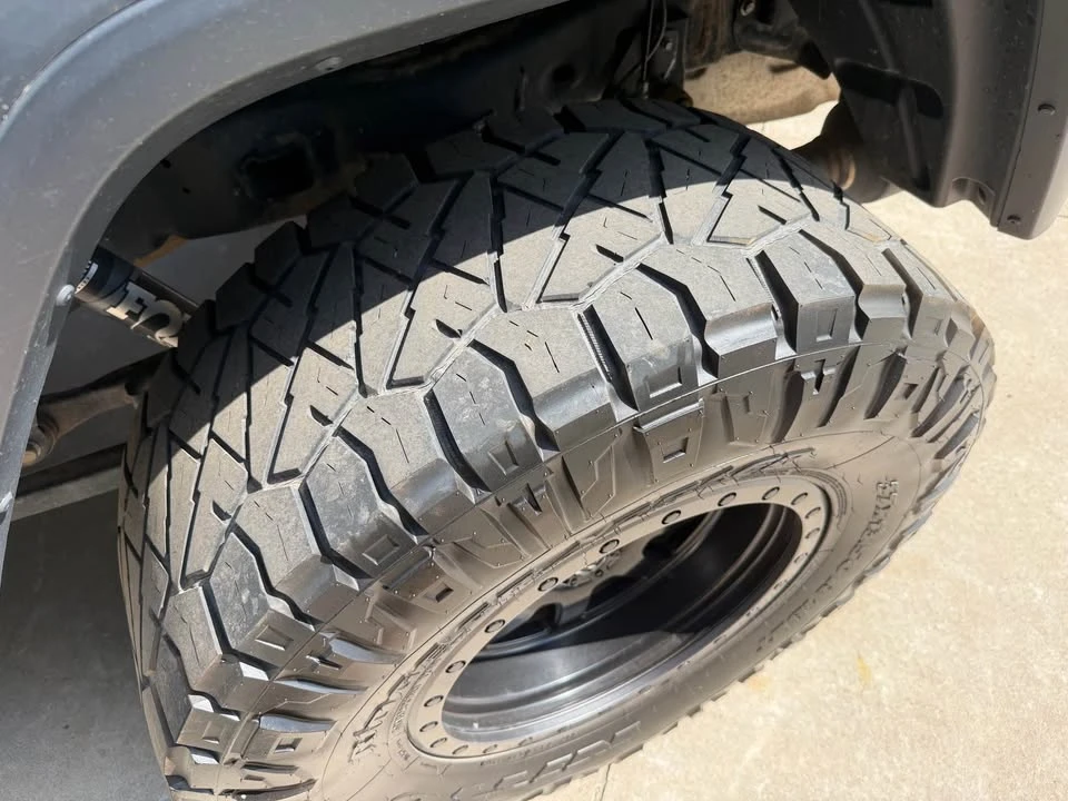 2020 Jeep JT Gladiator - Image 10 of 11