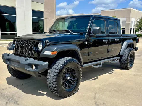 2020 Jeep Gladiator Sport Pickup 4D 5 ft