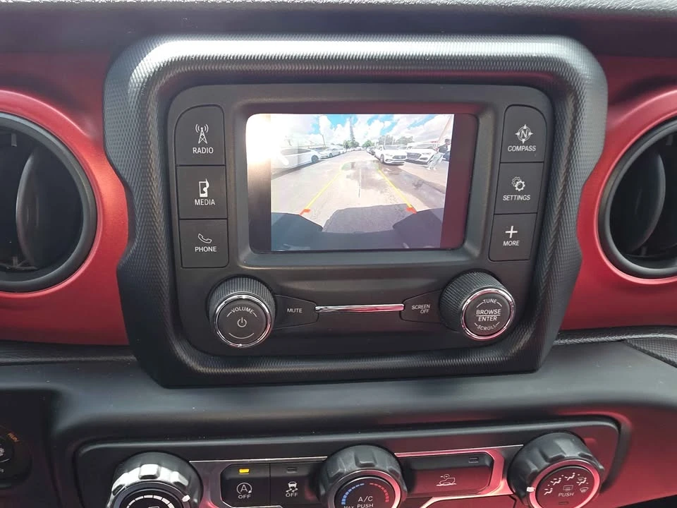 2020 Jeep JT Gladiator - Image 9 of 20