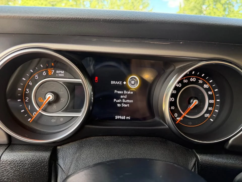 2020 Jeep JT Gladiator - Image 9 of 11