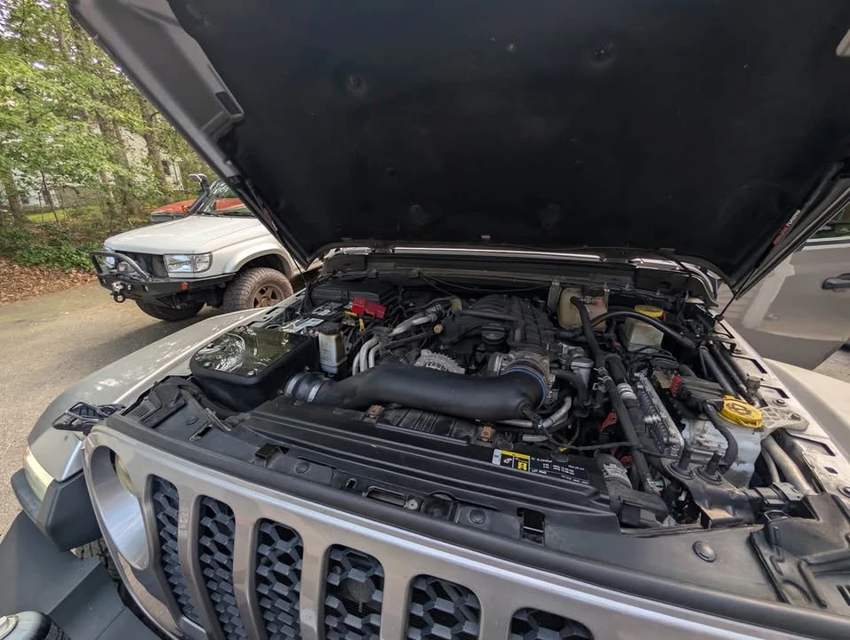 2020 Jeep JT Gladiator - Image 9 of 16