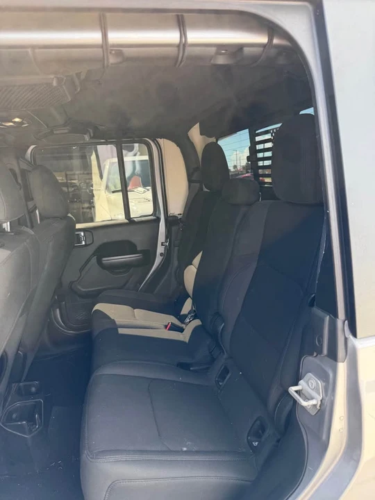 2020 Jeep JT Gladiator - Image 7 of 9